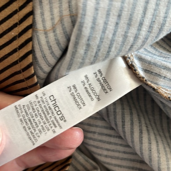 Chico’s black tan Striped button down long sleeve shirt size 3 / XL - Picture 9 of 9